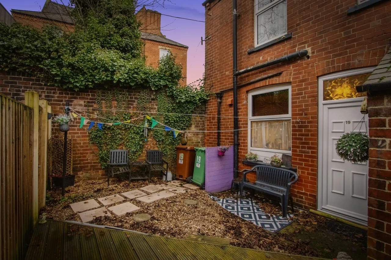 Abbott Terrace, WAKEFIELD, West Yorkshire, WF1, photo 4