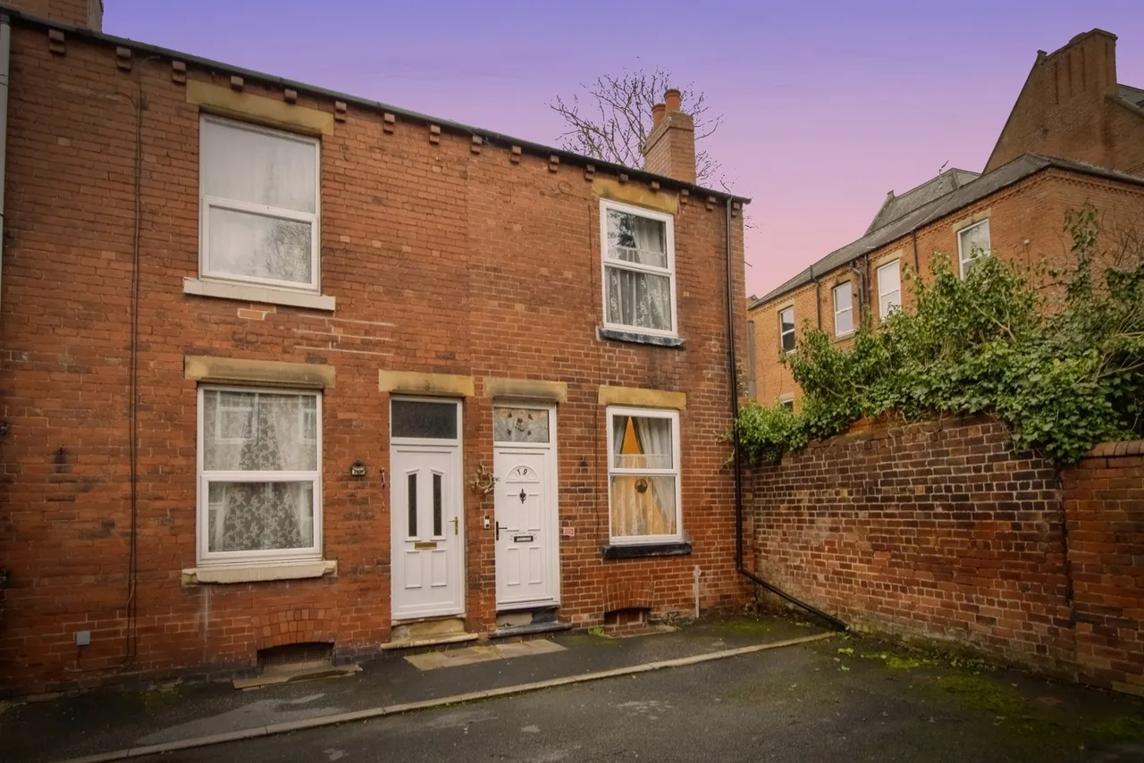 2 bed house for sale — Abbott Terrace, WAKEFIELD, West Yorkshire, WF1