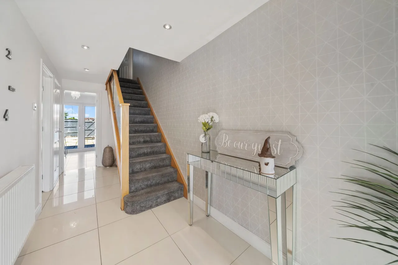 Winstanley Road, Bamfurlong, Wigan, Wigan, WN2 5JP, photo 4