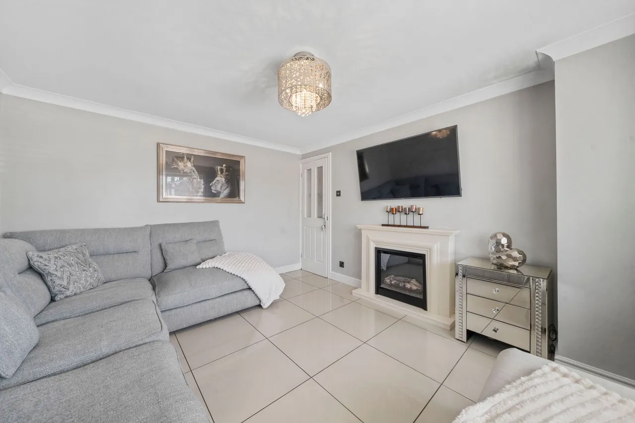 Winstanley Road, Bamfurlong, Wigan, Wigan, WN2 5JP, photo 5