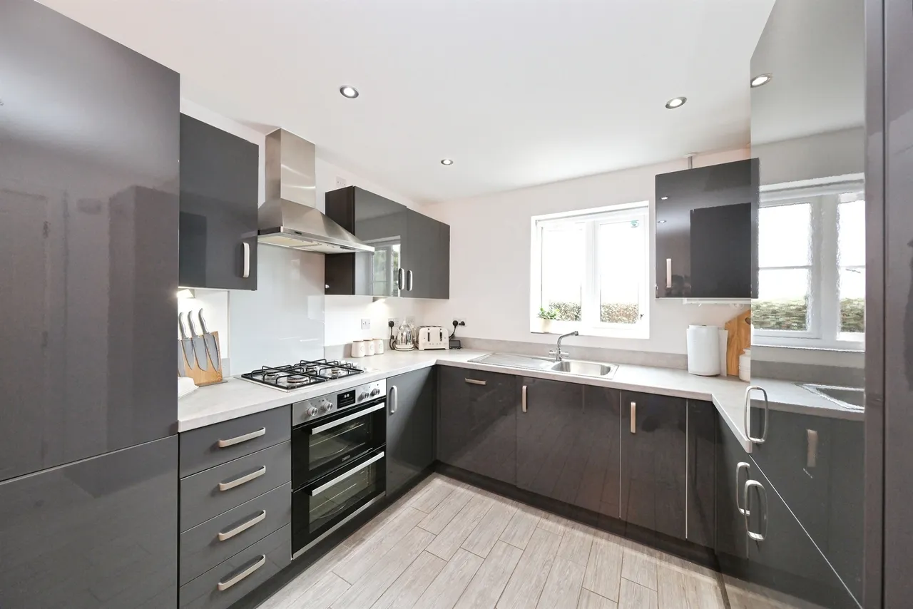 Emes Road, Wingerworth, Chesterfield, photo 5