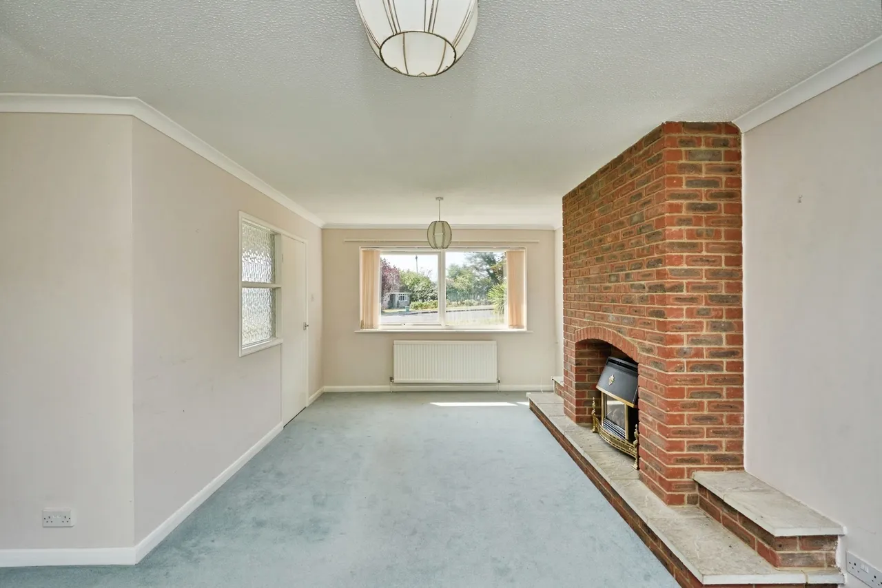 Caws Avenue, Seaview, PO34, photo 13