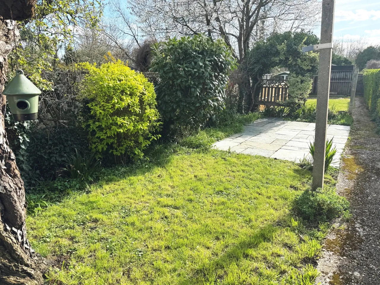 Wendover Road, Surrey Staines-upon-Thames, TW18, photo 16