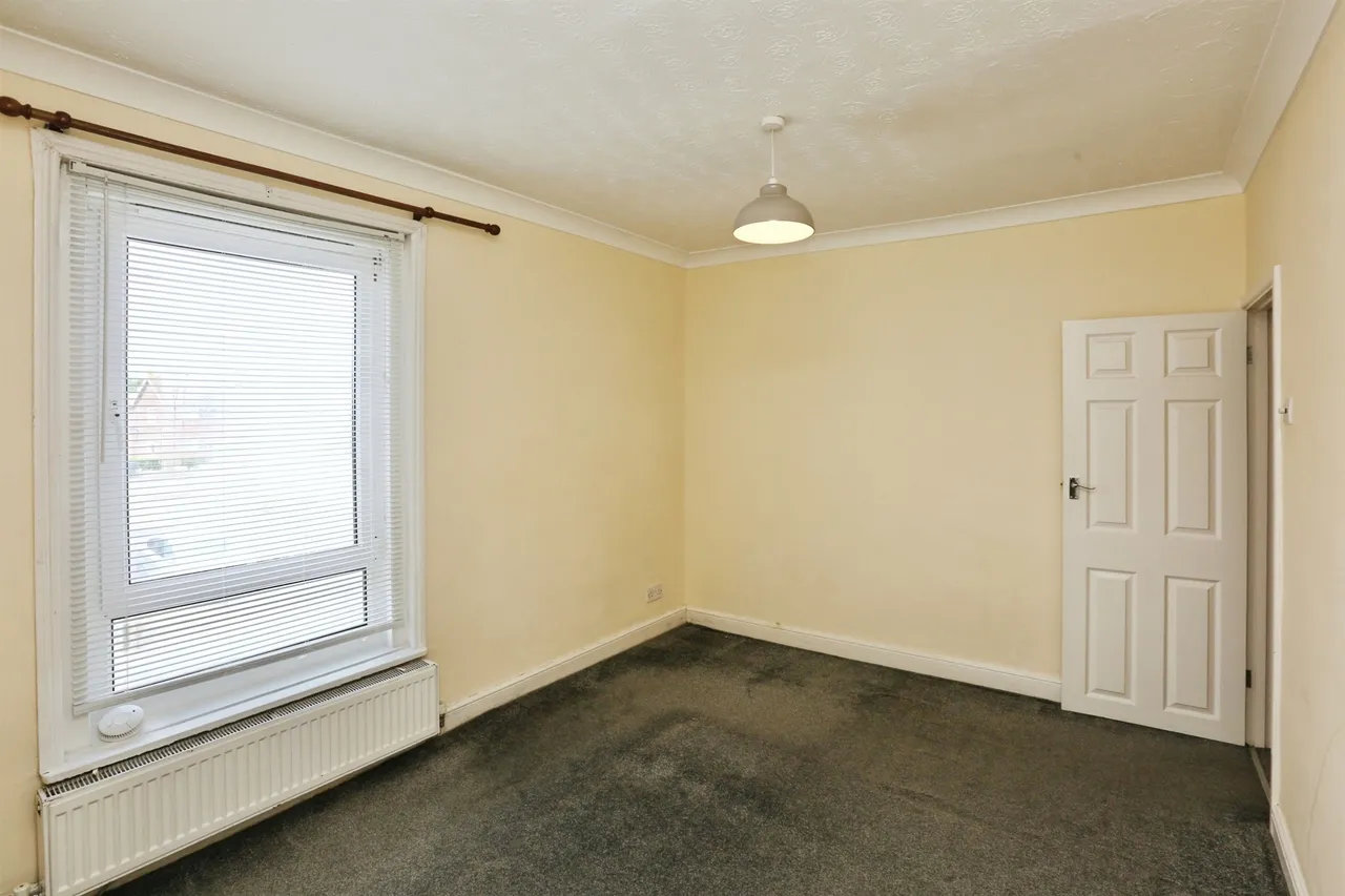 Whitworth Road, GOSPORT, photo 6
