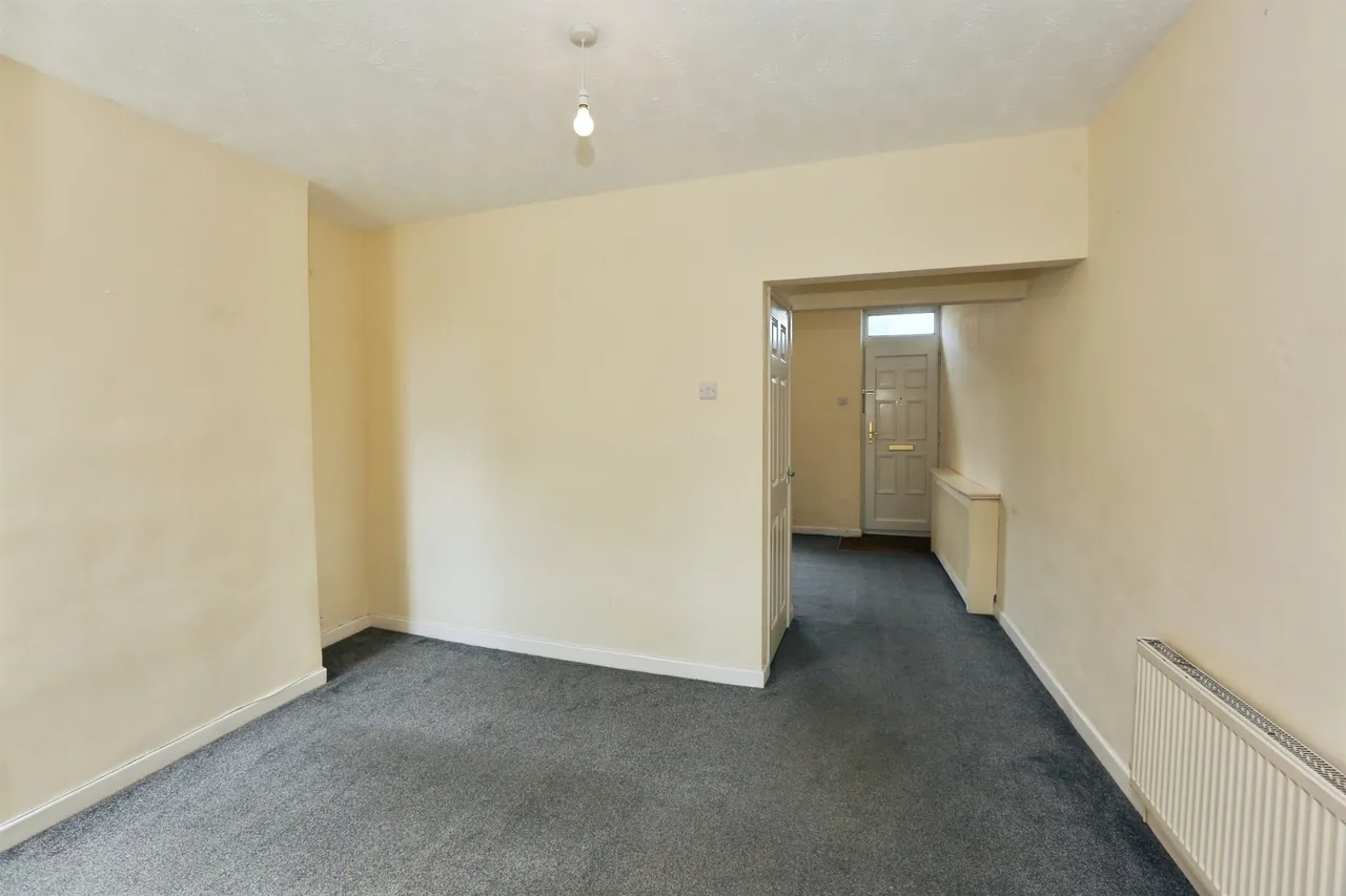 Whitworth Road, GOSPORT, photo 12