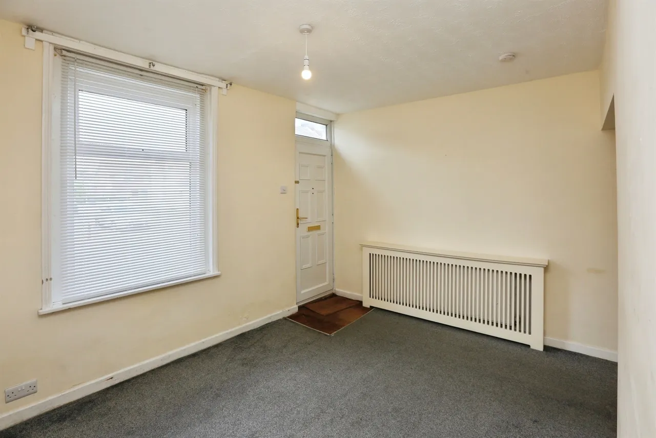 Whitworth Road, GOSPORT, photo 5