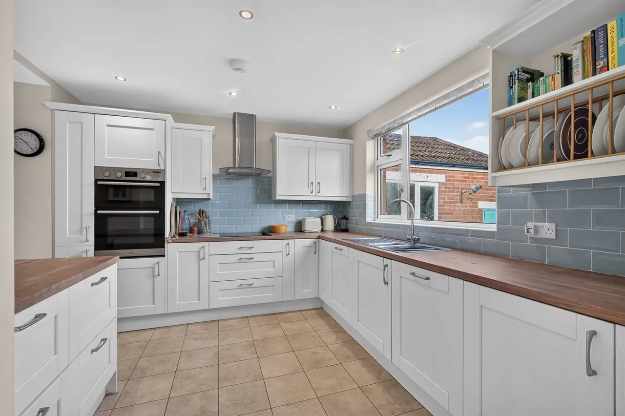 Richhill Crescent, Ballyhackamore, BT5, photo 9