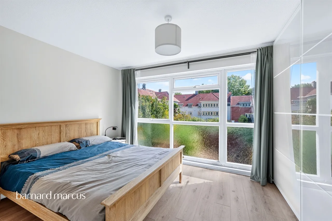 Audley Place, Sutton, photo 4