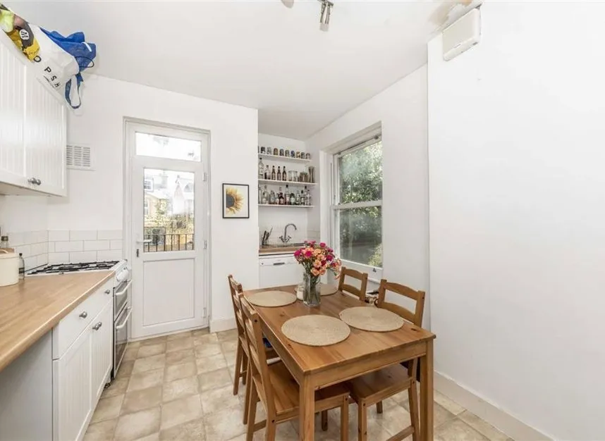 Elms Crescent, Clapham, SW4, photo 3