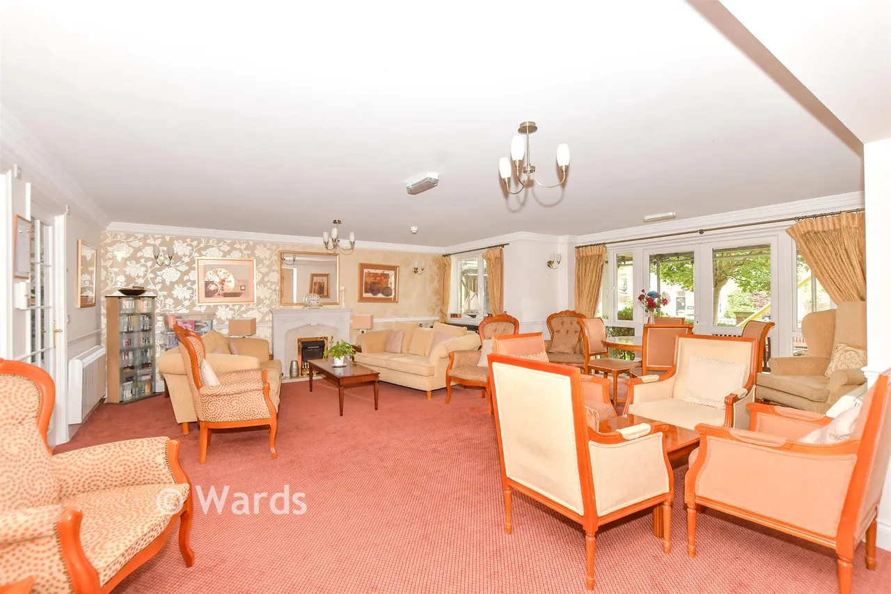 East Street, Hythe, CT21, photo 11