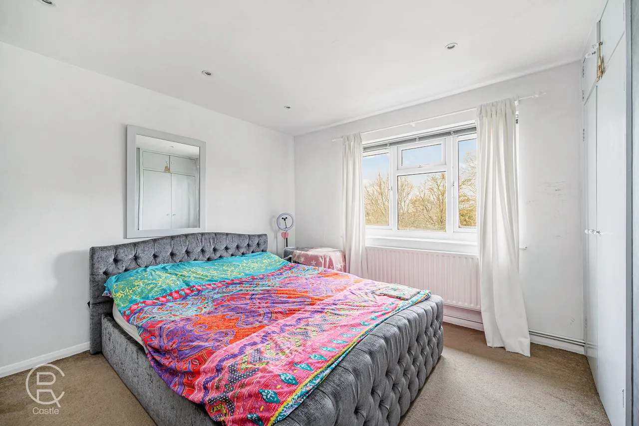 Irving Avenue, Northolt, UB5, photo 5