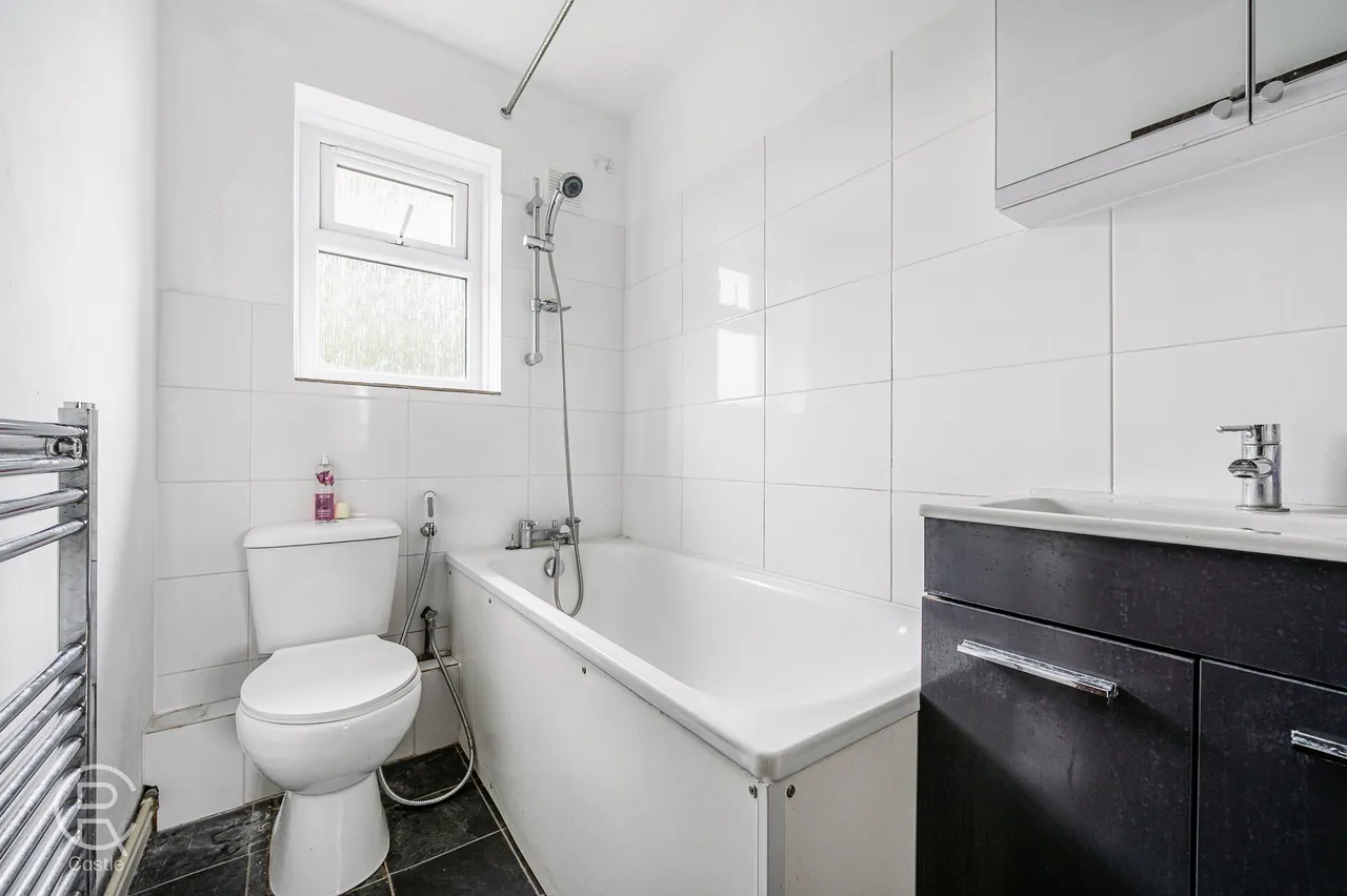 Irving Avenue, Northolt, UB5, photo 7