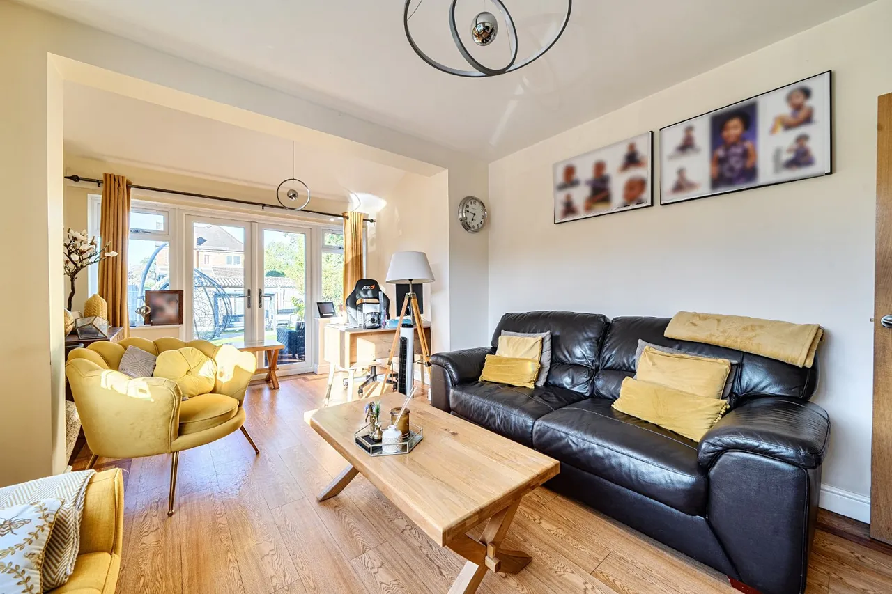 The Dell, Solihull, B92, photo 4