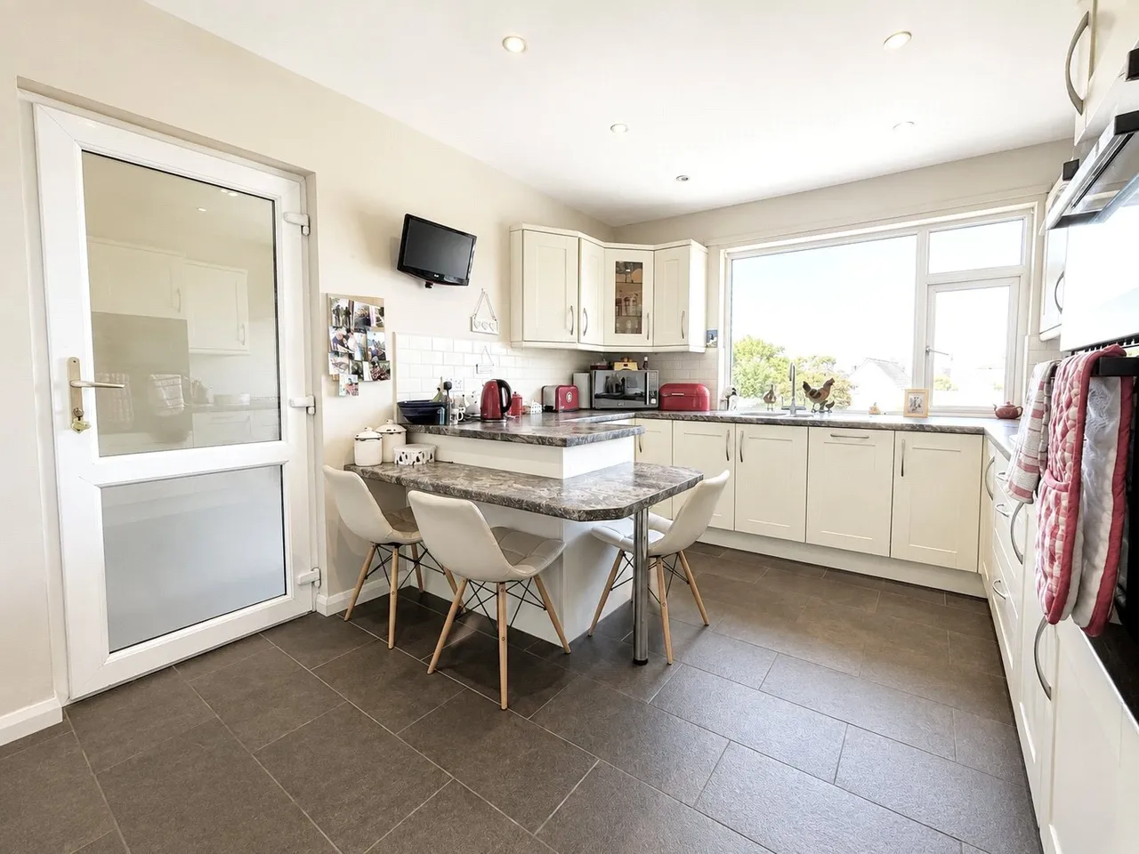 New Street, Haverfordwest, SA62, photo 8
