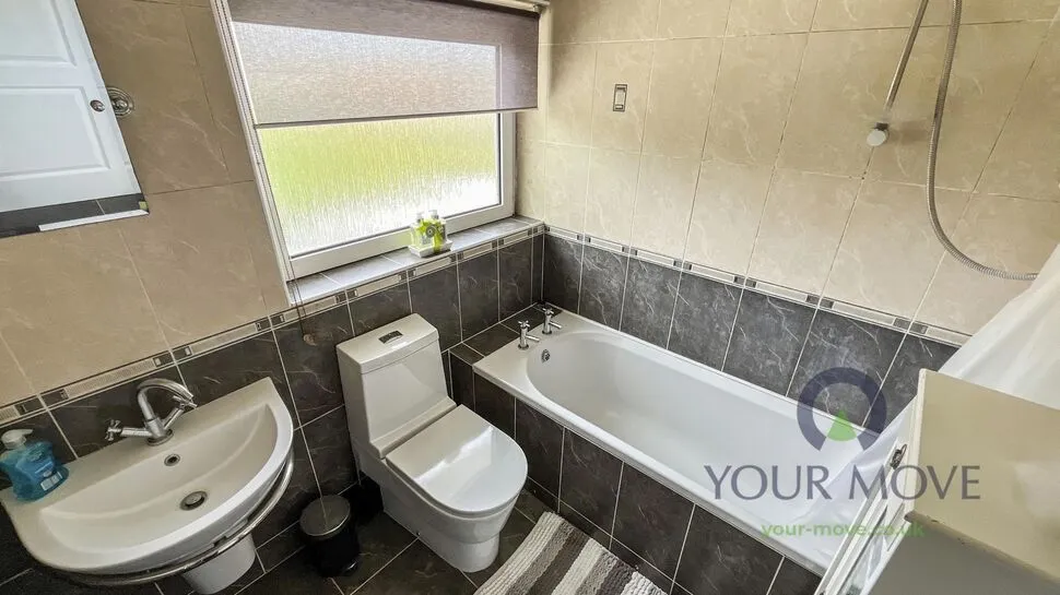 Windrush Avenue, Bedford, MK41, photo 13