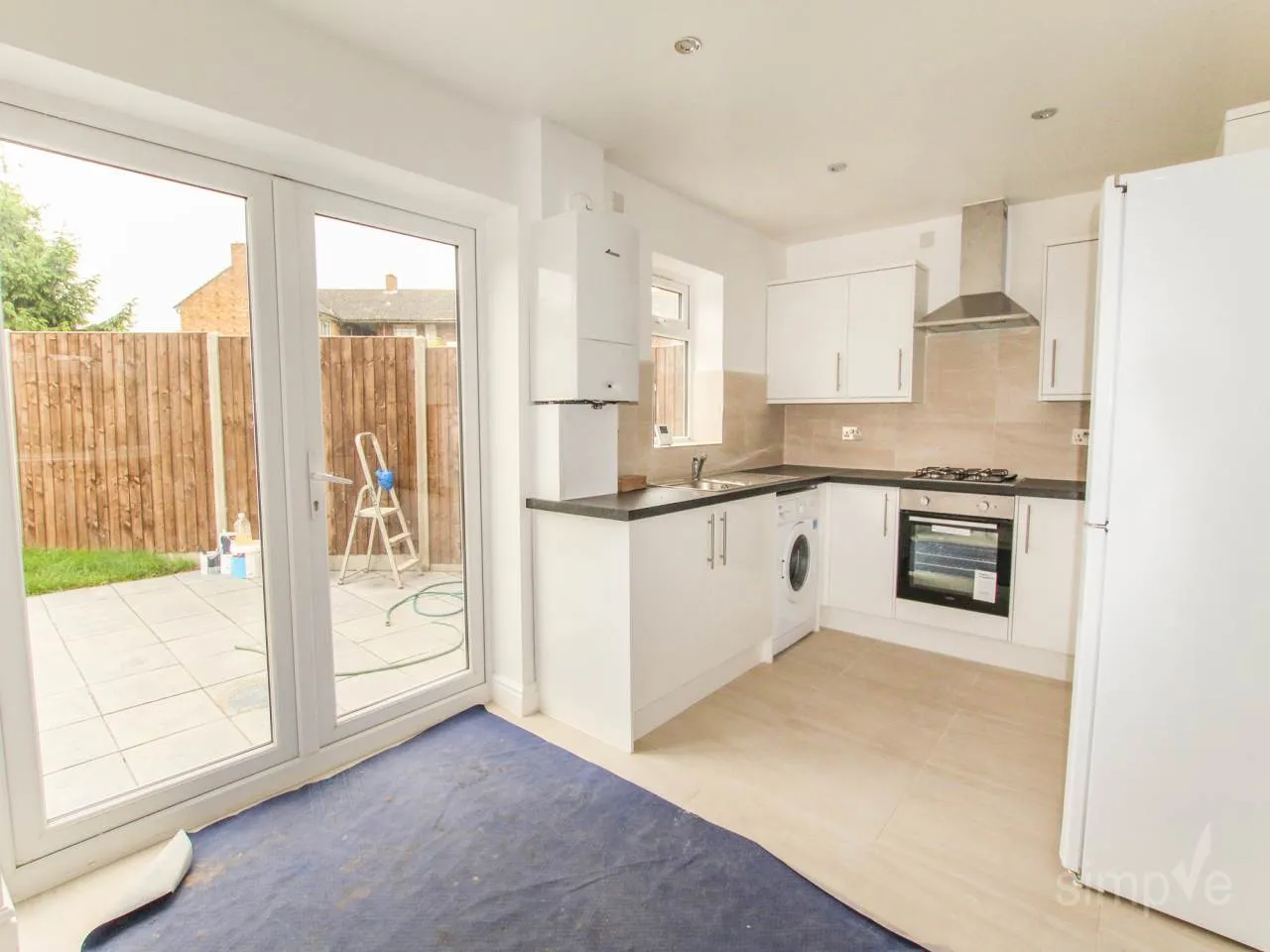Denbigh Drive, Hayes, UB3, photo 2