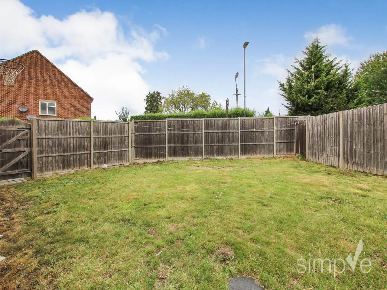 Denbigh Drive, Hayes, UB3, photo 12