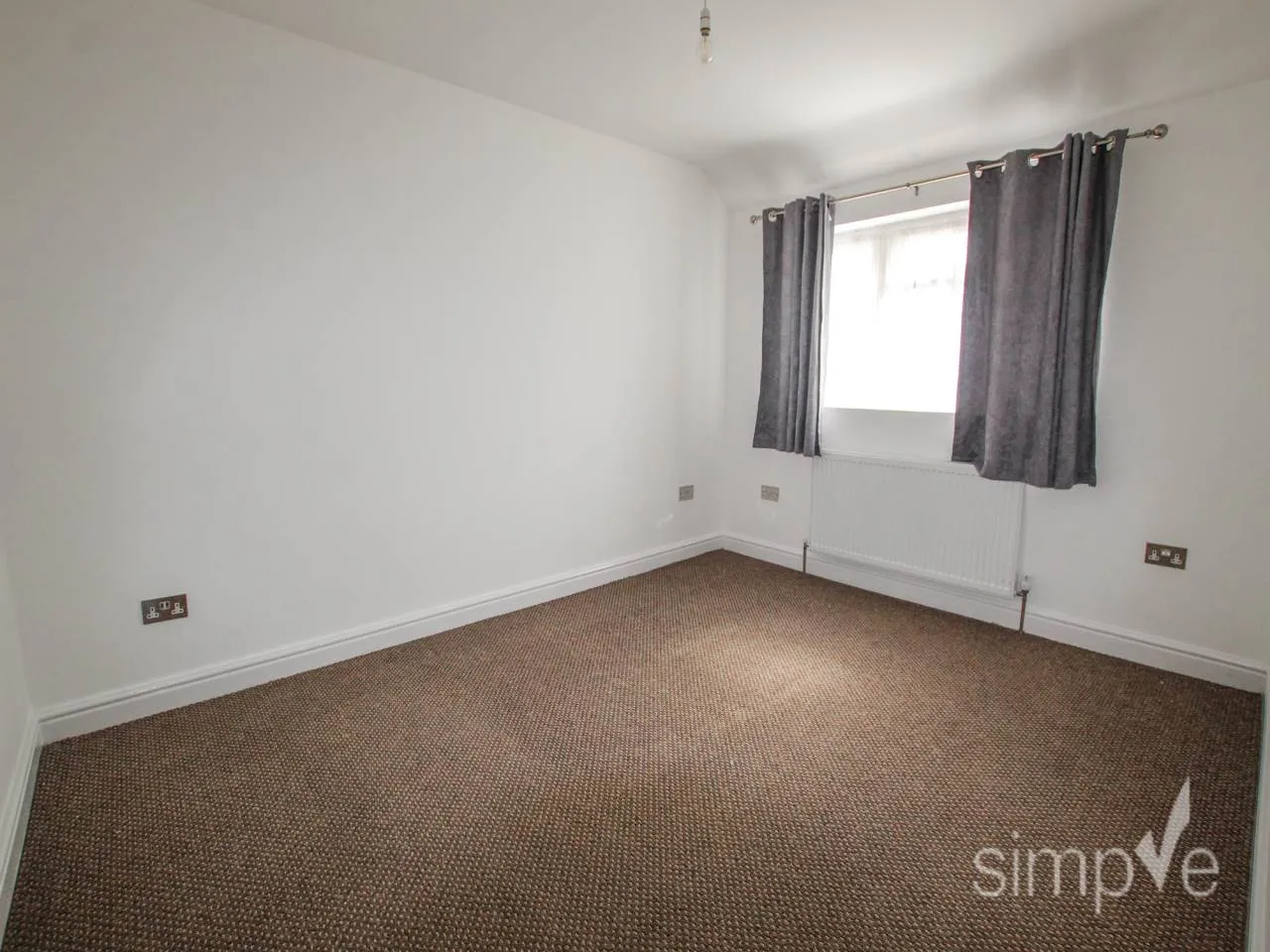 Denbigh Drive, Hayes, UB3, photo 8