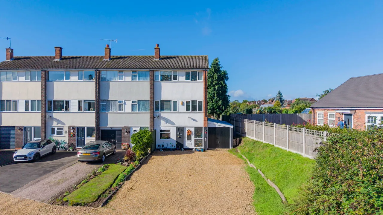 Wolverhampton Road, Wall Heath, DY6, photo 35