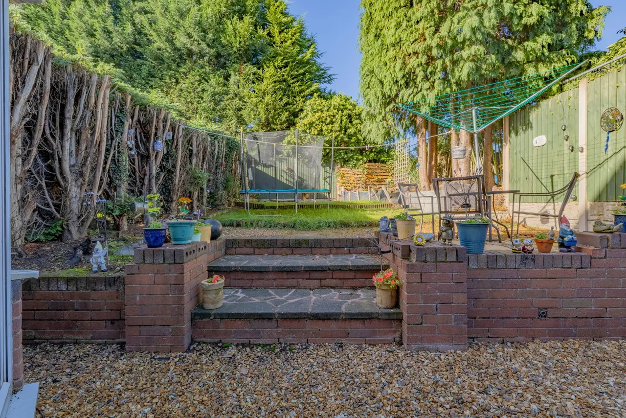 Wolverhampton Road, Wall Heath, DY6, photo 30