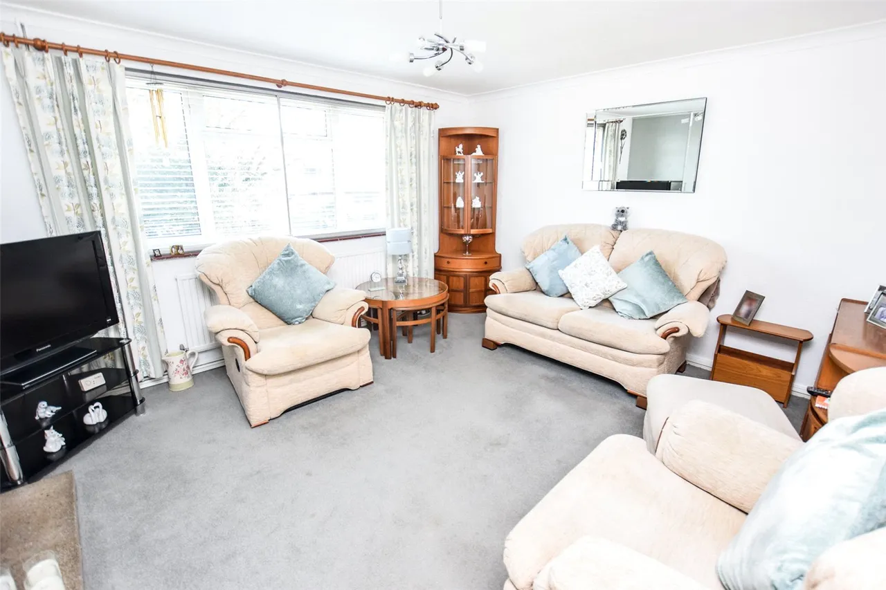 Ratcliffe Road, Farnborough, GU14, photo 7