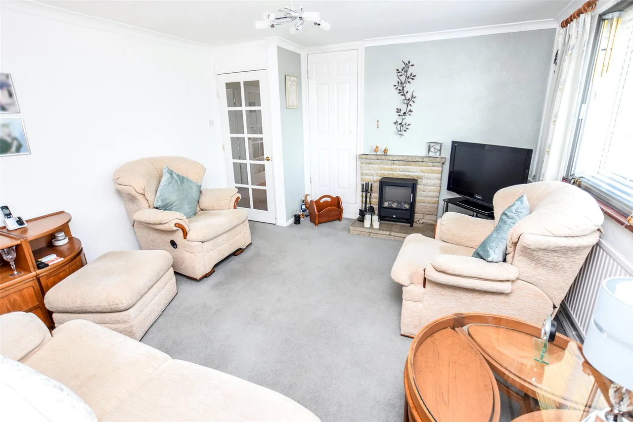 Ratcliffe Road, Farnborough, GU14, photo 4