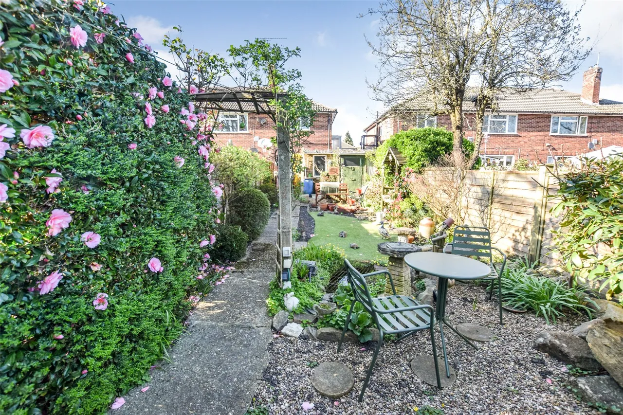 Ratcliffe Road, Farnborough, GU14, photo 13