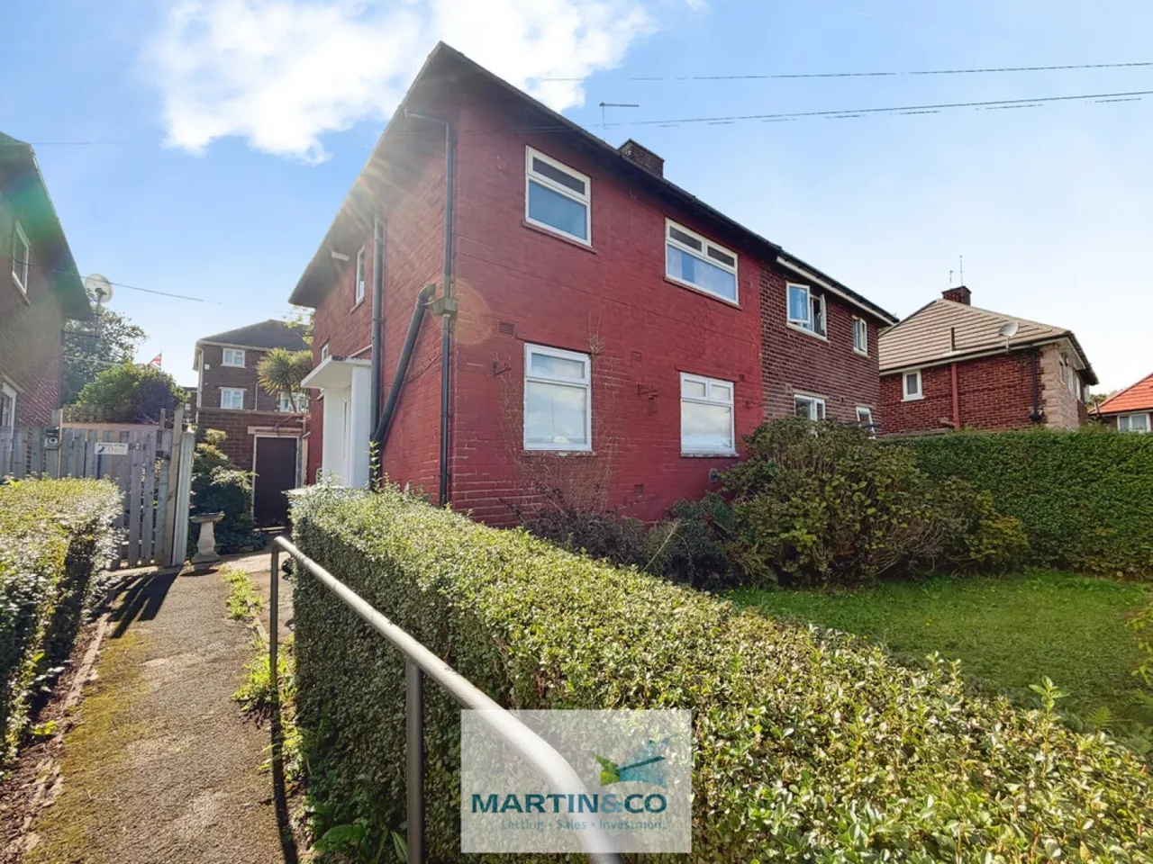 2 bed house for sale — Dyke Vale Road, Sheffield