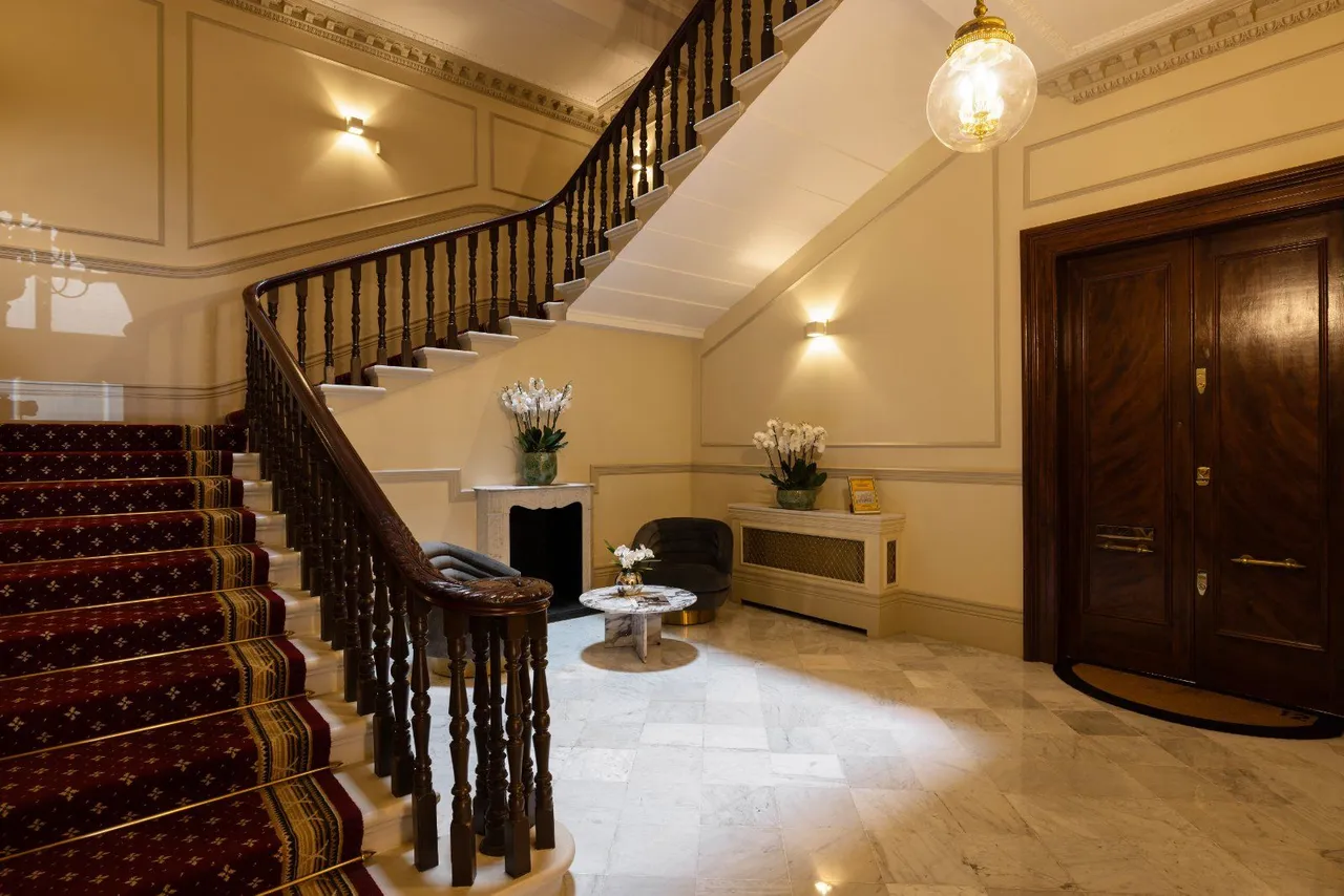Albert Hall Mansions, Kensington Gore, SW7, photo 18