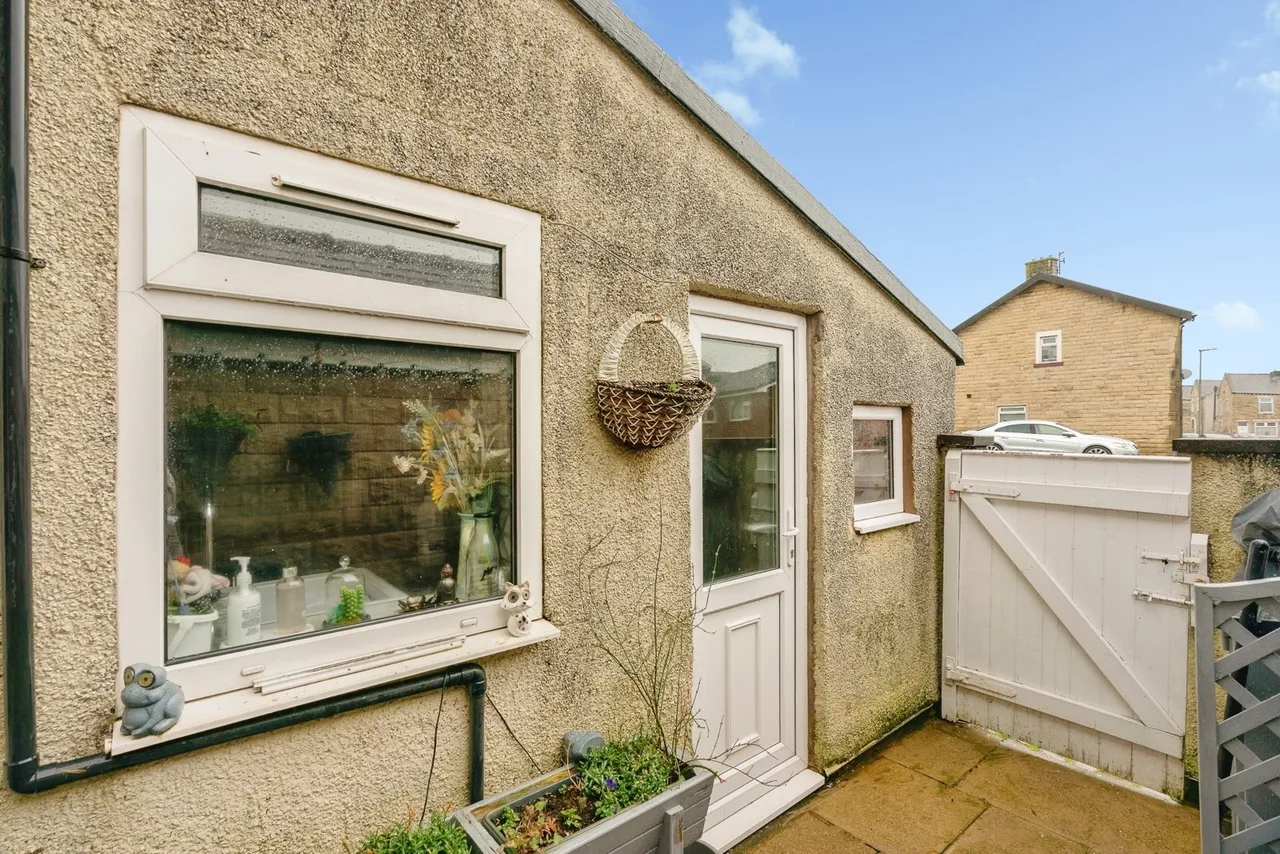 Netherfield Road, Nelson, BB9, photo 19