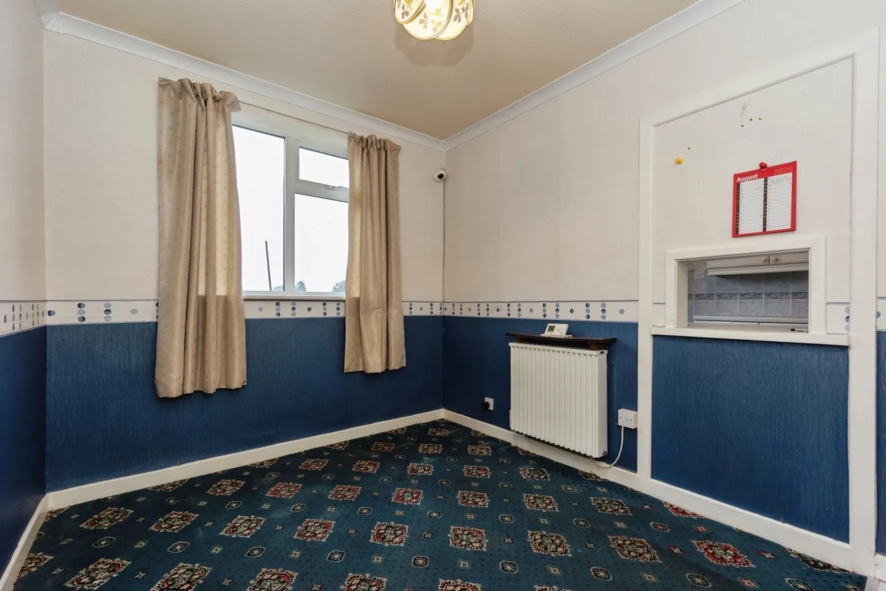 Lismore Road, Cheshire, SK16, photo 12