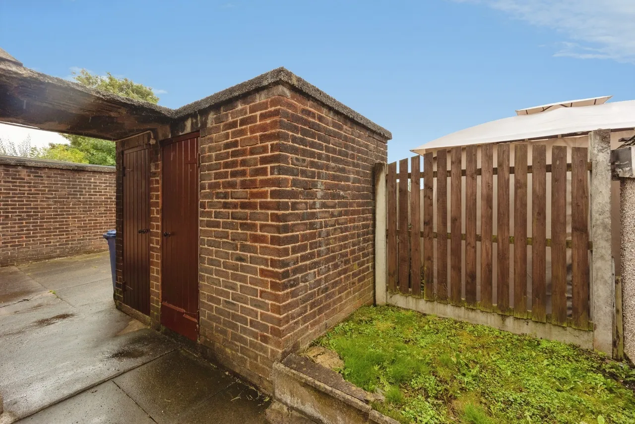 Lismore Road, Cheshire, SK16, photo 26