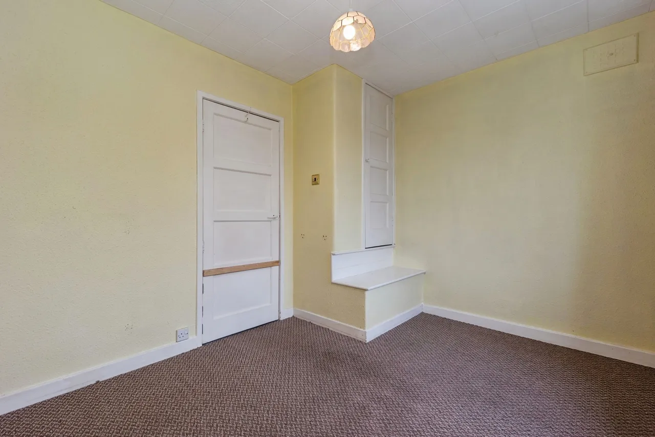 Lismore Road, Cheshire, SK16, photo 20