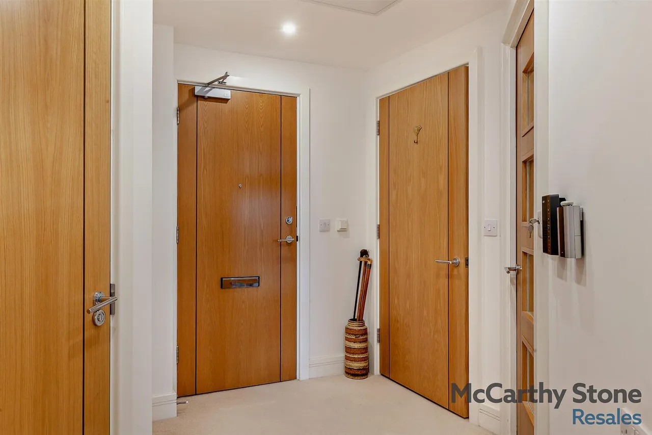 High Street, Ongar, CM5, photo 11