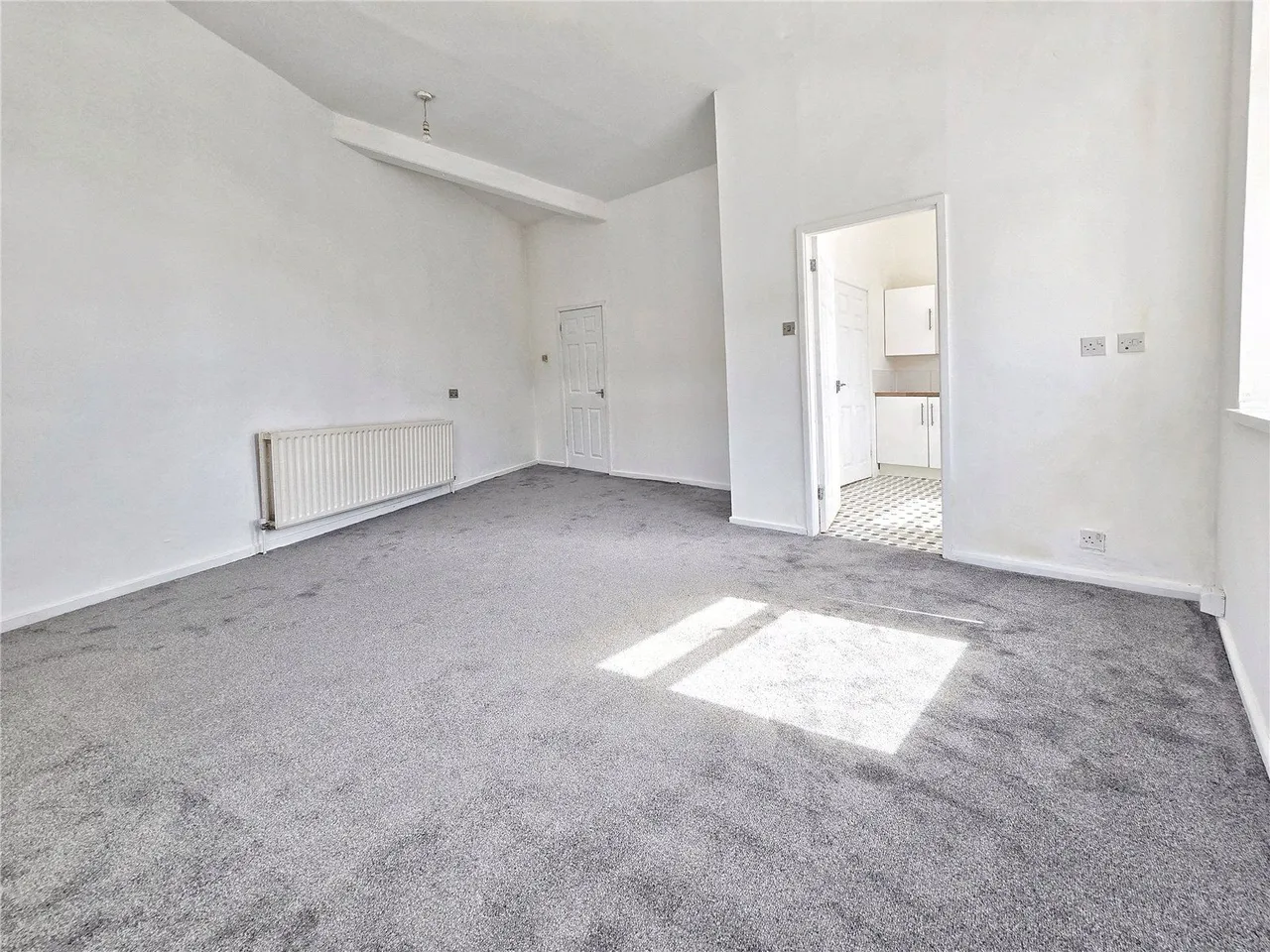 Bacup Road, Rawtenstall, BB4, photo 2