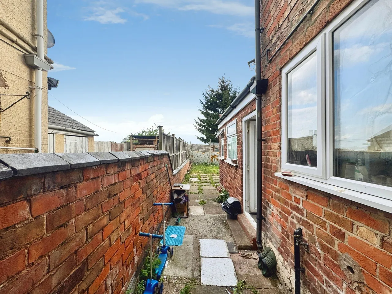 Pool Road, Leicester, LE3, photo 11