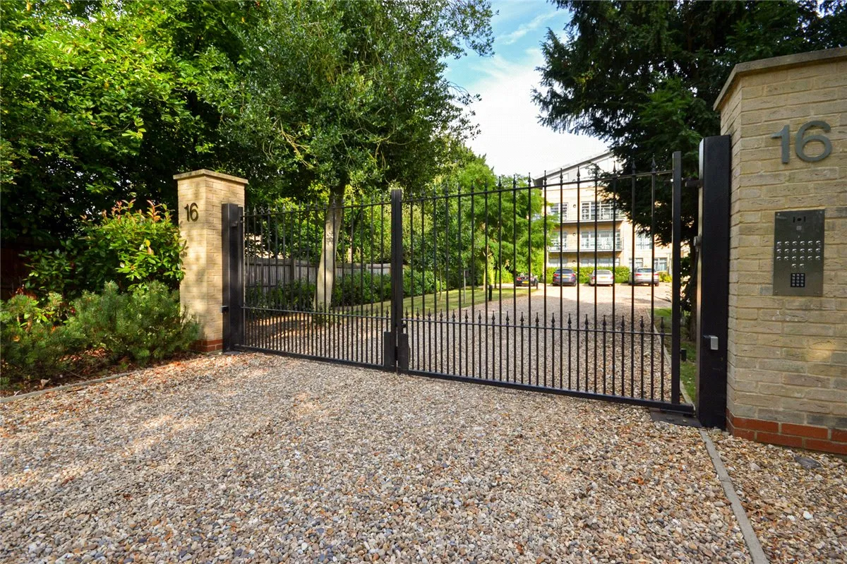 Trumpington Road, CB2, photo 17