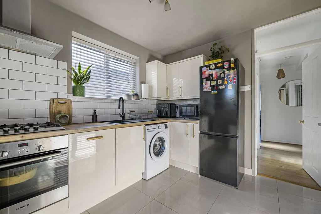 Colyer Close, London, SE9, photo 3