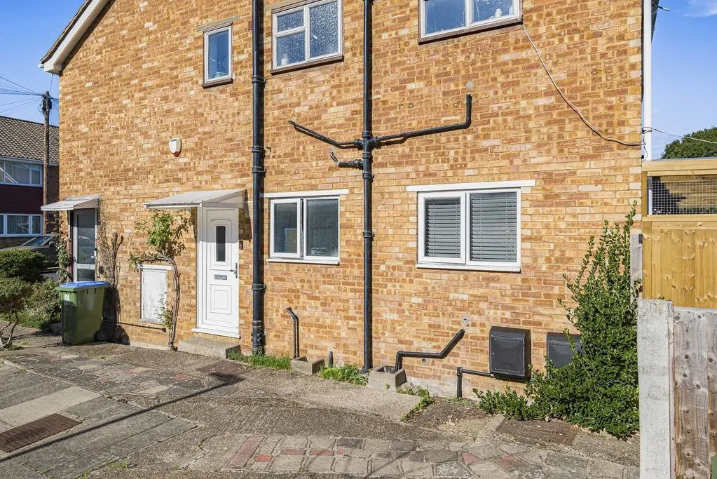 Colyer Close, London, SE9, photo 21