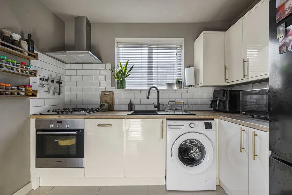 Colyer Close, London, SE9, photo 19
