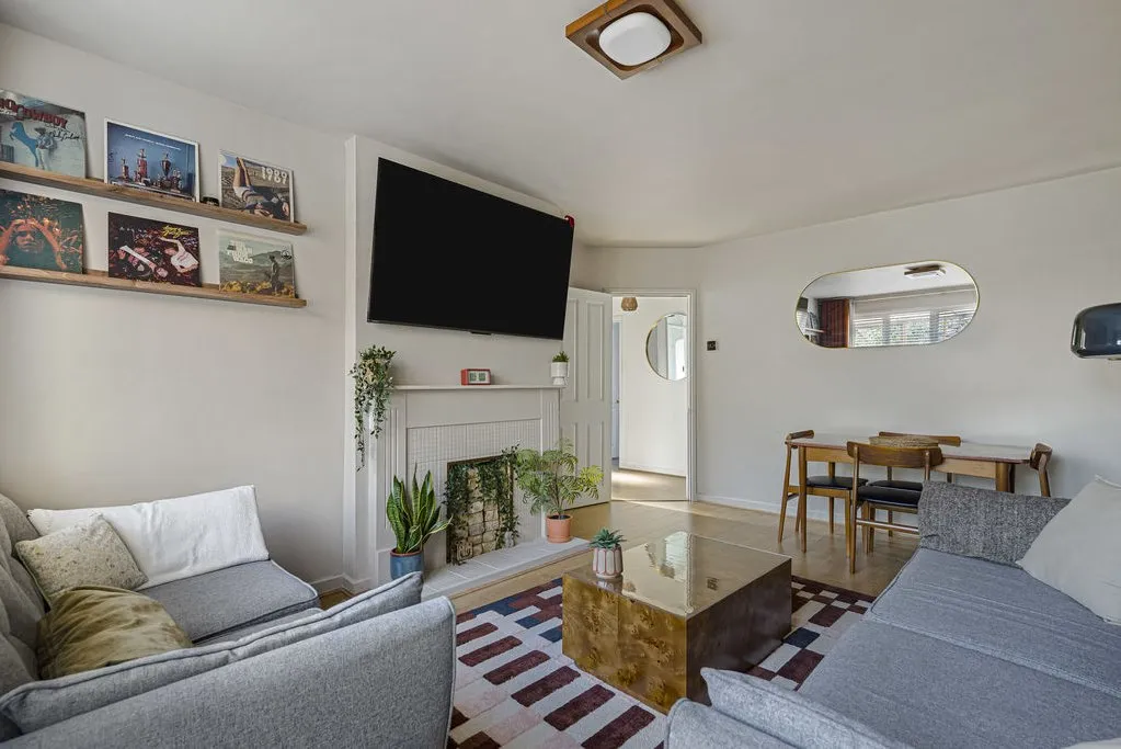 Colyer Close, London, SE9, photo 14