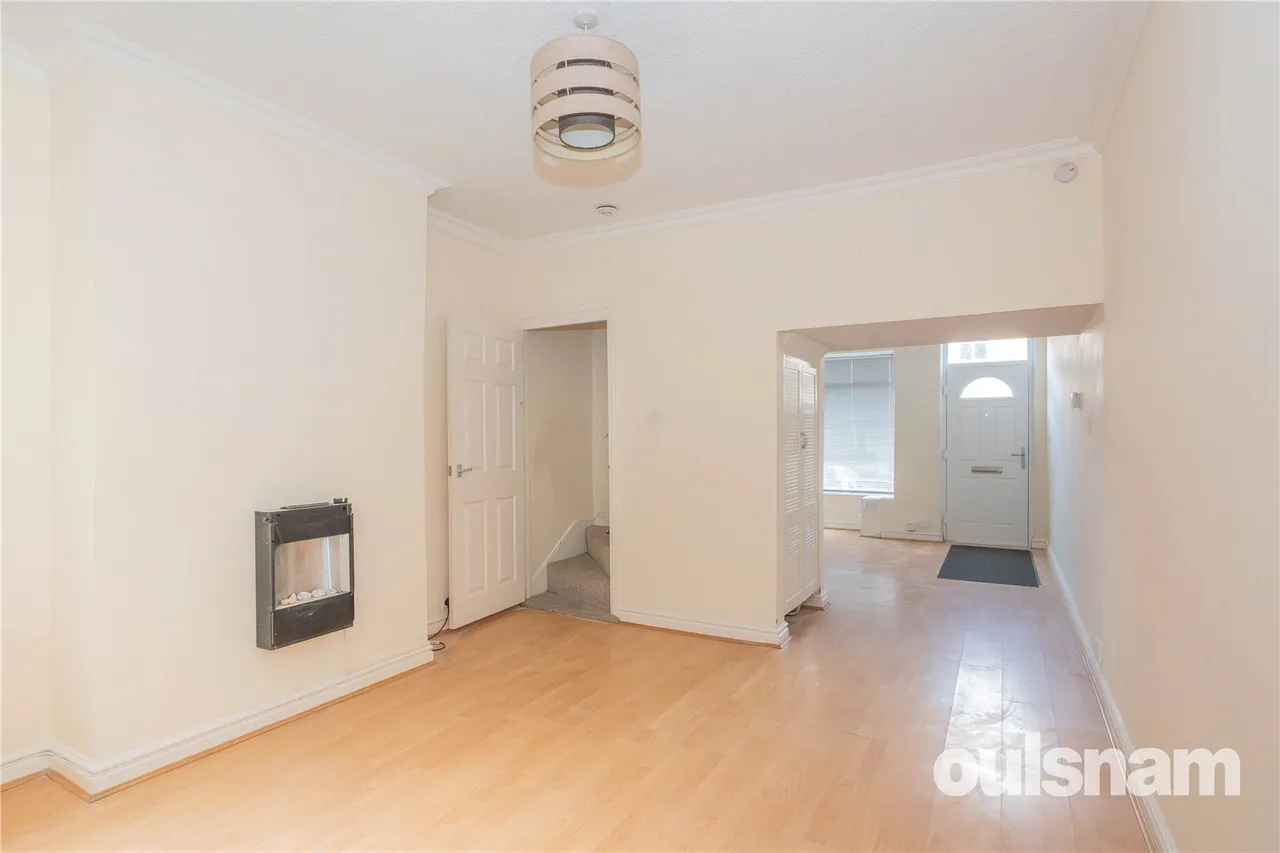 Rowheath Road, Cotteridge, Birmingham, West Midlands, B30 2EU, photo 6
