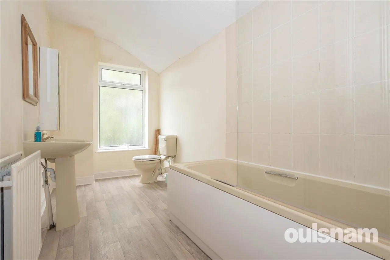 Rowheath Road, Cotteridge, Birmingham, West Midlands, B30 2EU, photo 14