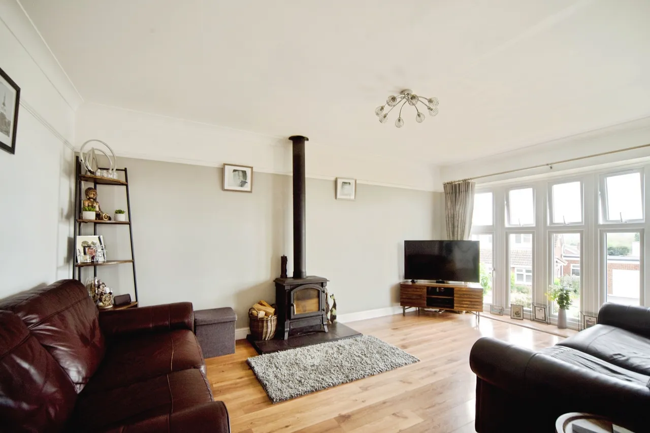 Whitehall Close, Waltham Abbey, photo 3