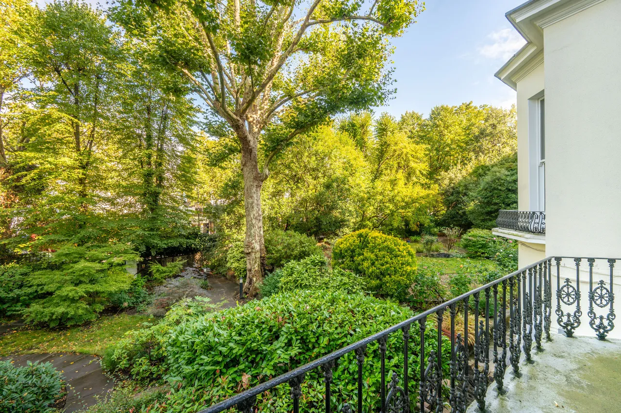Flat 4, 69 Holland Park, London, photo 6
