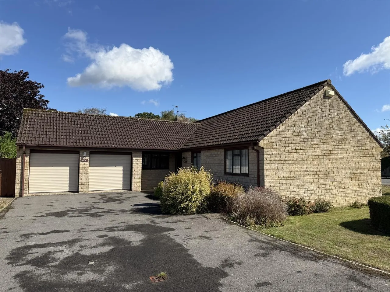 Foxglove Close, Wyke, SP8, photo 2