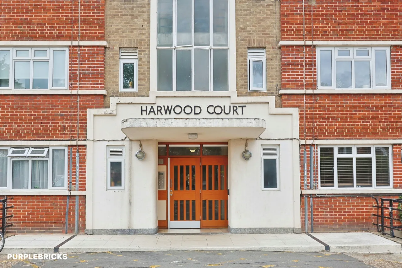 Upper Richmond Road, London, SW15, photo 19