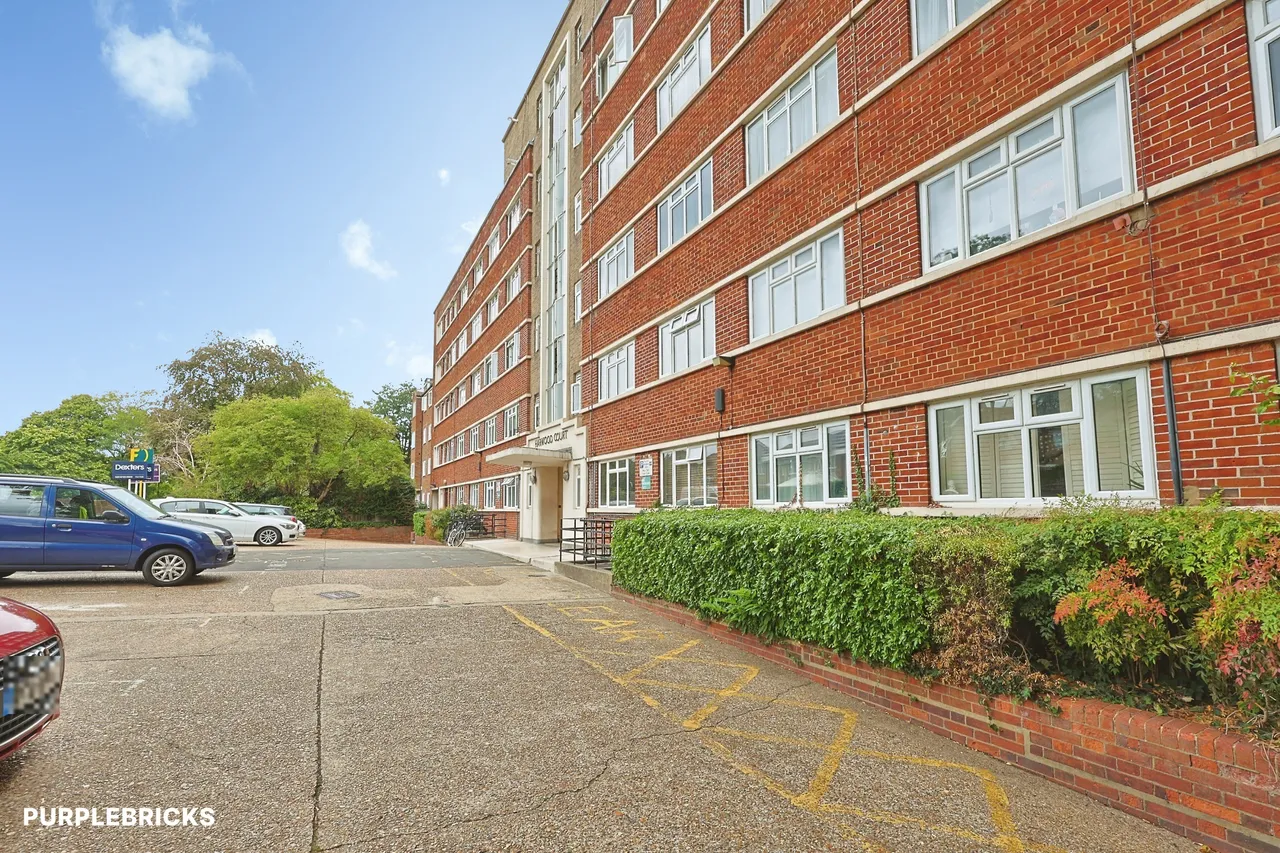 Upper Richmond Road, London, SW15, photo 21