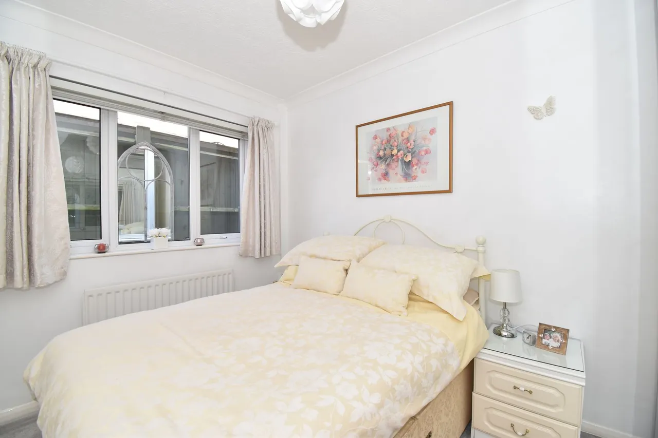 Headcorn Road, Grafty Green, photo 8
