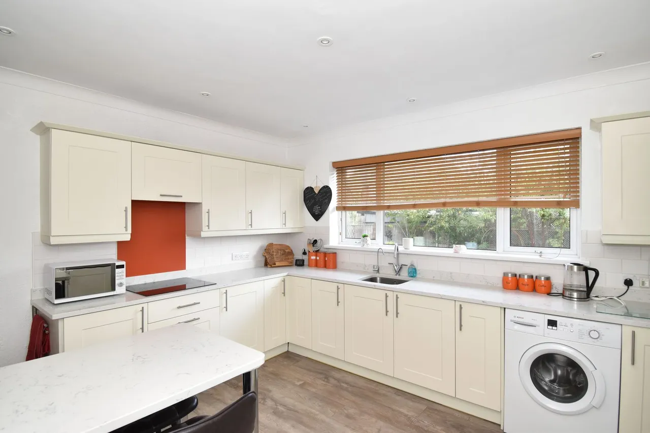Headcorn Road, Grafty Green, photo 6